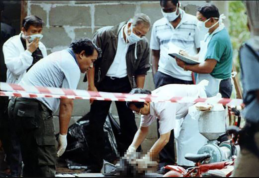 Berita Harian Mazlan's head was chopped off by Juraimi.